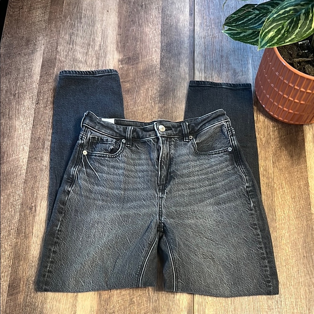 American Eagle Outfitters Dark Gray High Rise Mom Jeans